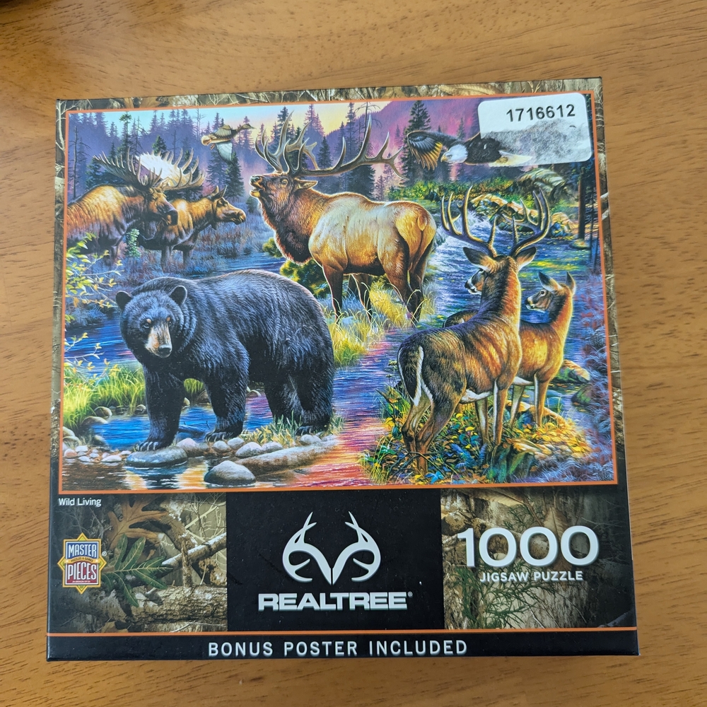 Realtree Wildlife Adventure 1000 Piece Puzzle